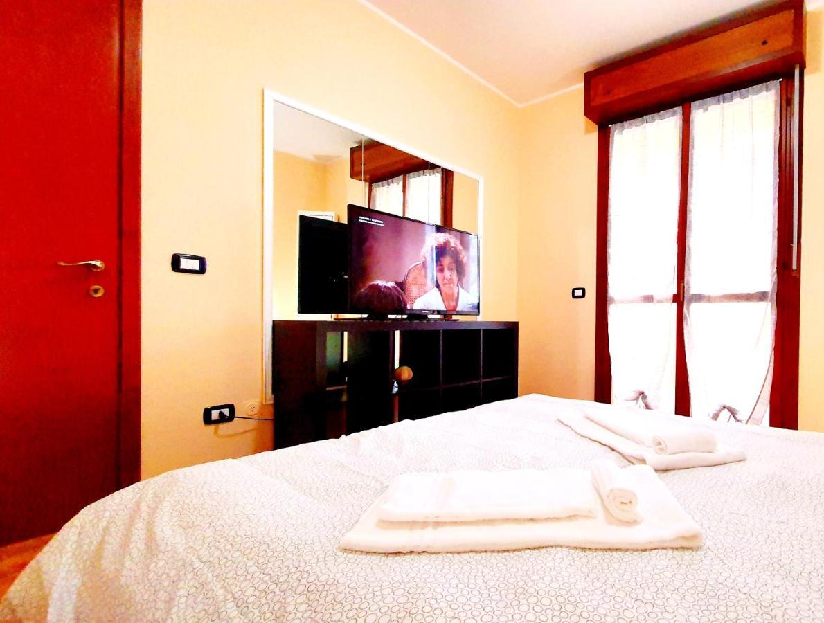 Guest Holiday Gramsci Reggio Emilia Bagian luar foto