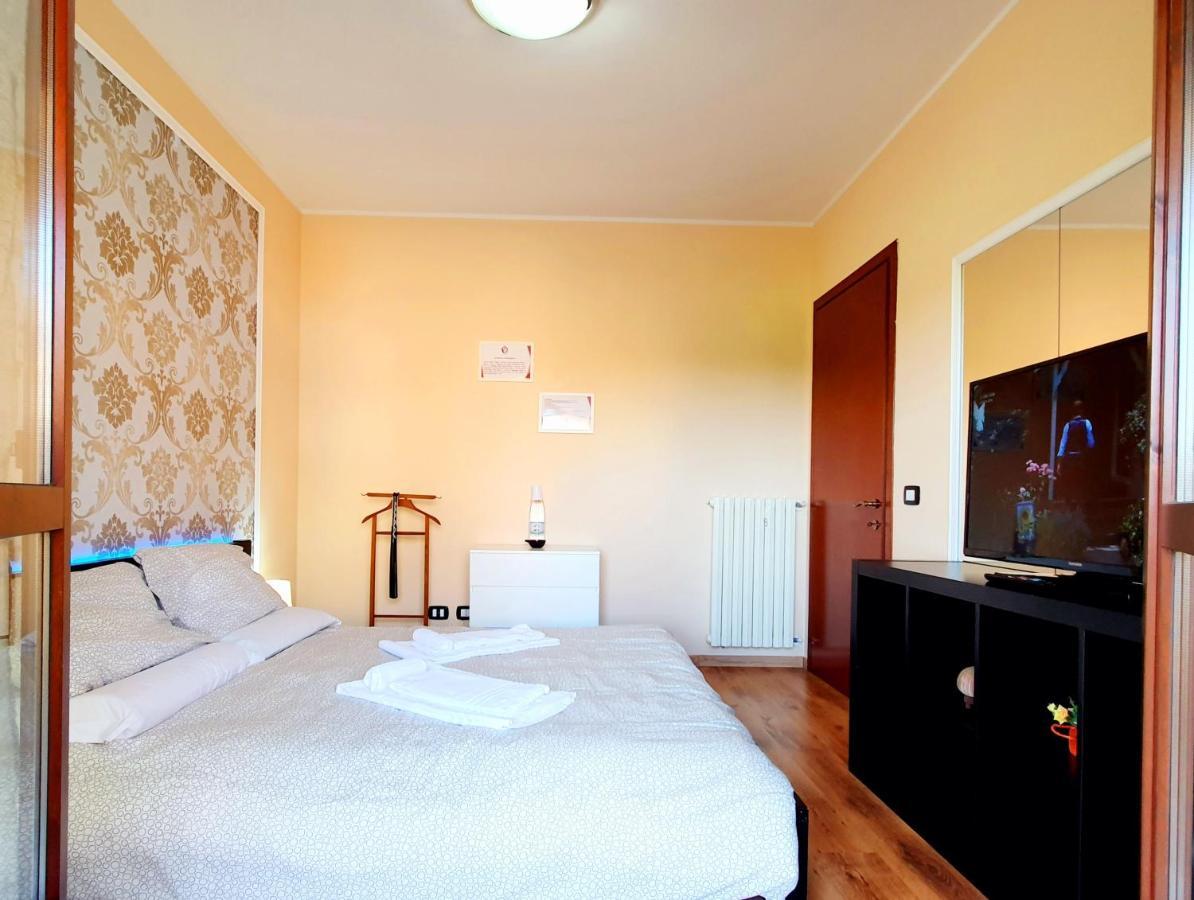 Guest Holiday Gramsci Reggio Emilia Bagian luar foto