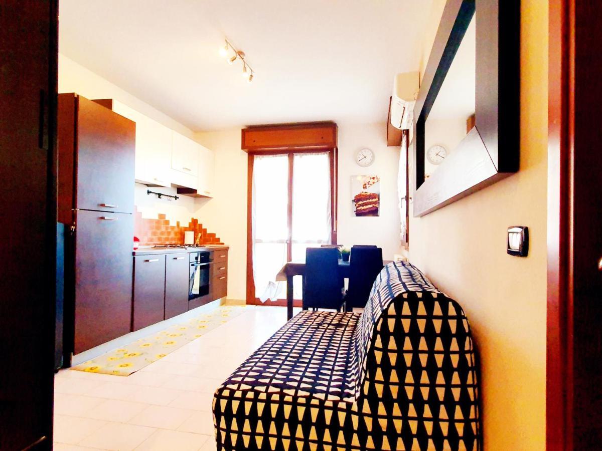 Guest Holiday Gramsci Reggio Emilia Bagian luar foto